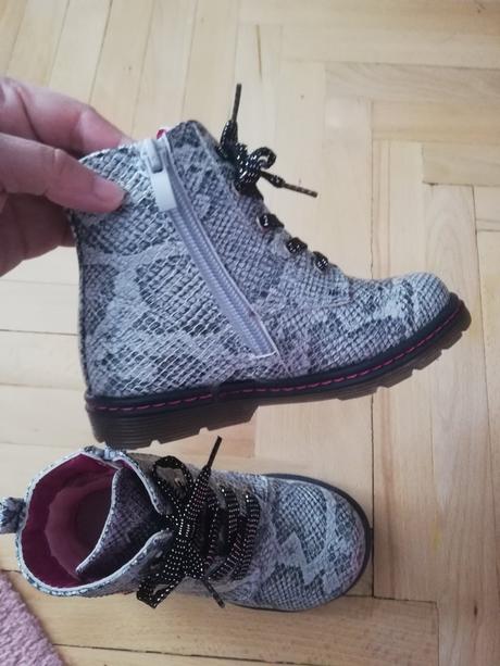 Topanocky so srdieckom, 28