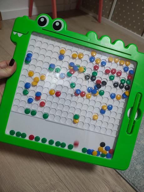 Magnetická tabuľa, 