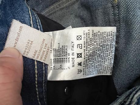 Diesel trendy original rifle dzinsy roztrhane w26, diesel,m