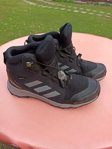 Topanky na turistiku, 37