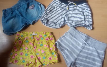 Kraťasky na gumičku 128/134, 134