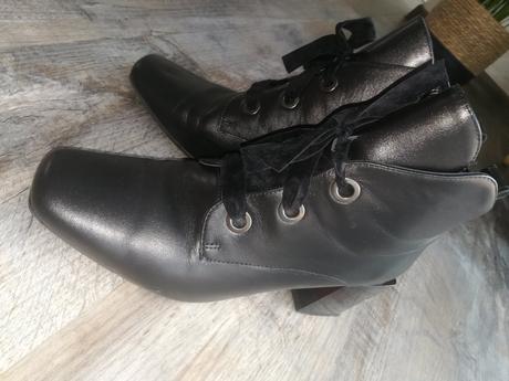 Kožené čižmičky, 38
