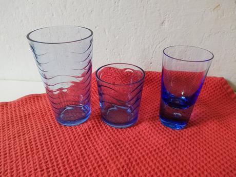 Kobaltovo modré poháre, 