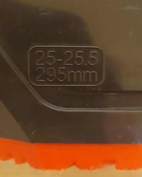 Predám lyžiarky tecnica, tecnica,39