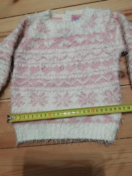 Svetrík so srdiečkami, f&f,80