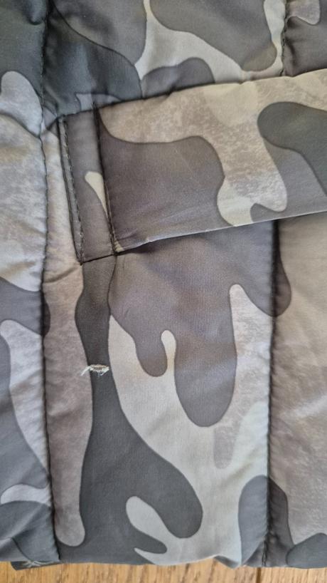 Prešívaná bunda maskáčová, benetton,146