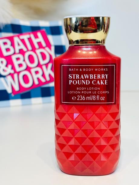 Bath & body works telové mlieko strawberry pound, 