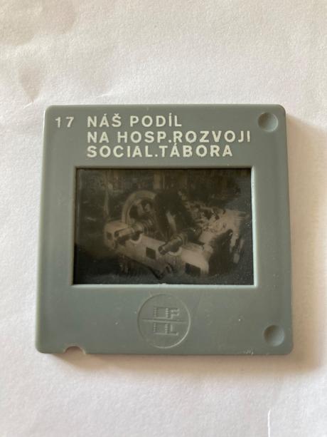 Pohľadnica orbis 1966 a diapozitív,