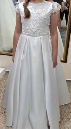 Šaty na 1.sv.prijimanie, 158