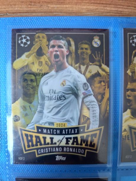 Futbalové kartičky ucc topps match attax 2024/25, 