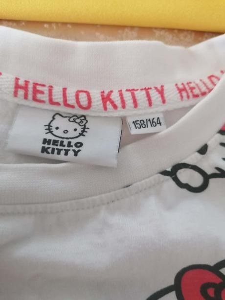 Crop top hello kitty, sanrio,158
