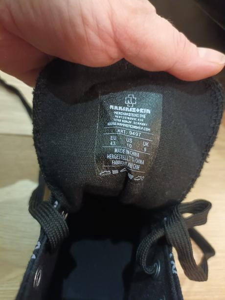 Tenisky rammstein, 43