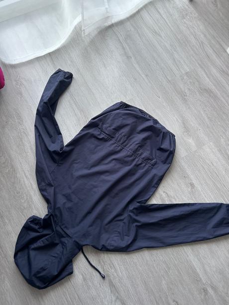 Sustakova bunda, f&f,s