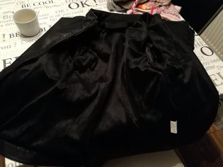 Zateplena kozusinou kozenkova bunda, 176