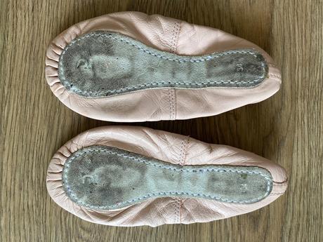 Tanečné cvičky, 34