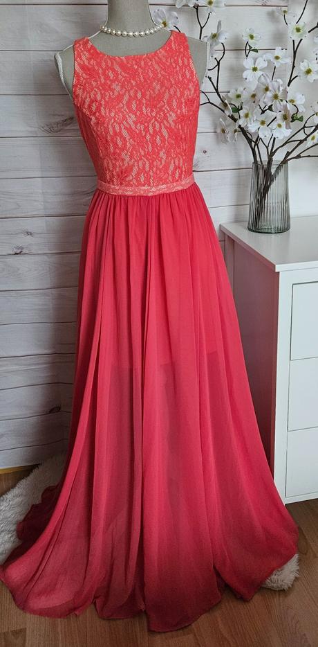 Krásne lahulinké šaty koton, 38