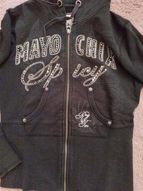 Mikinka mayo chix, mayo chix,s