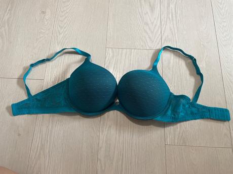 Podprsenka, dkny,75d