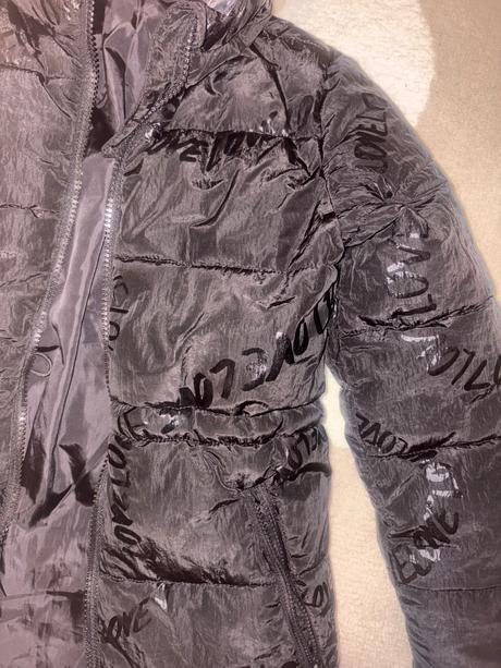 Dlhý prešívaný kabát desigual s textom v.122/128, desigual,128