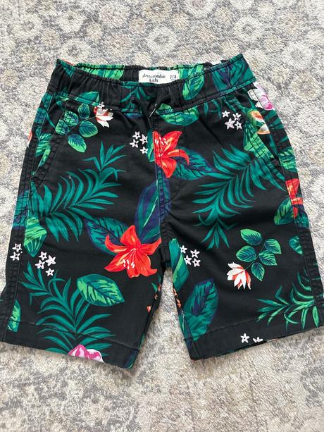Kvetované kraťasy - nonosené 128/134, abercrombie&fitch,128