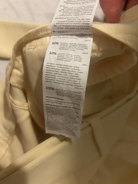 Kostým bledožltý, mohito,32