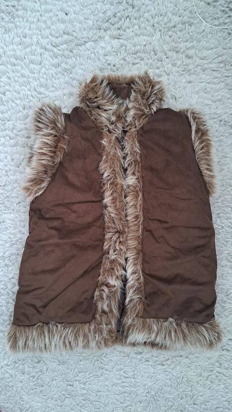 Vesta 134/140, zara,134