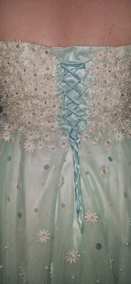 Zelenkavé spoločenské šaty v. 42 - 46, 42