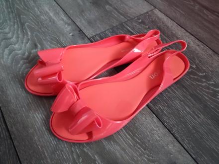 Silikónové lososové sandále, 38
