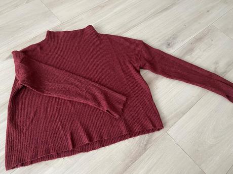 Bordovy svetrik so stojačikom, amisu,s