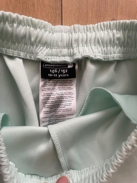 Tepláky 146/152, kik,146