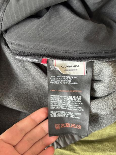 Sveter bunda capranea, l