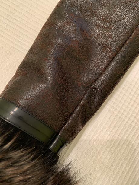 Kožušinovy kabatik texhal, m