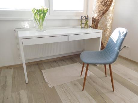 Stol písací biely  142 x 50 cm + stolička pevná,, 