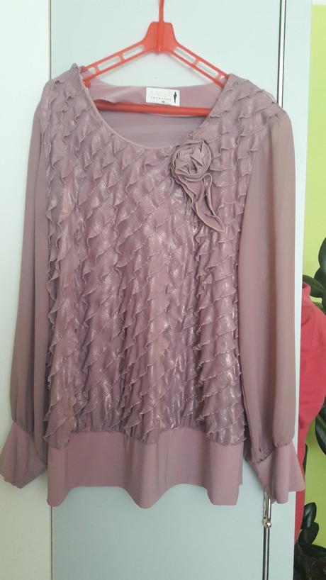 Spolocenske oblecenie, 48