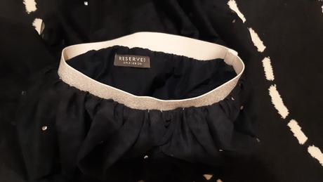 Suknicka, reserved,128