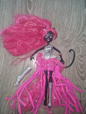 Monster high catty noir, 