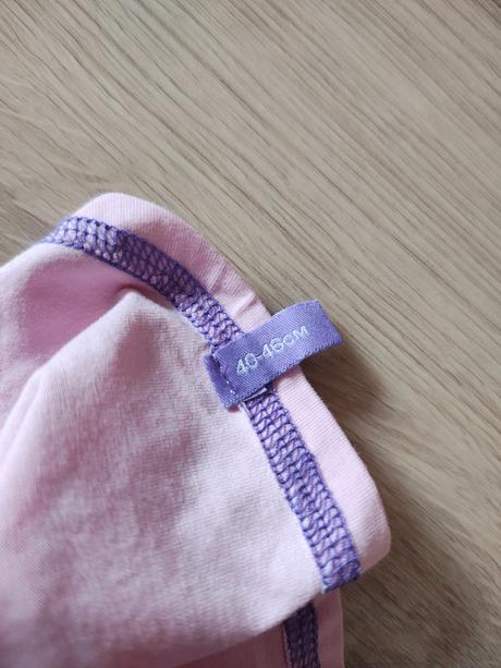 Dievčenská kukla, 56