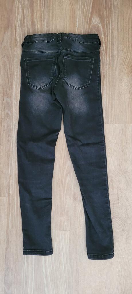 Cierne strecove rifle, c&a,140