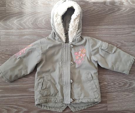 Zimna dievcenska bunda, 86