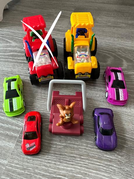 Autíčka a traktor, 