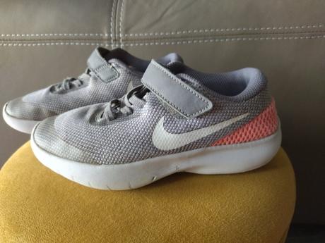 Tenisky nike rôzna veľkosť v páre, nike,32