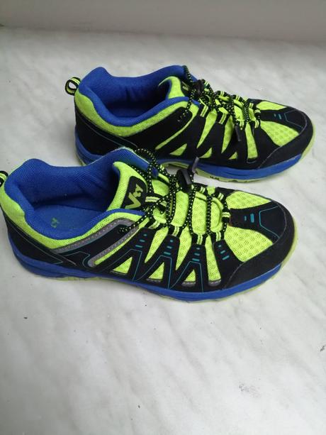 Botasky pre chlapcov viacfarebne vel. 35, 35