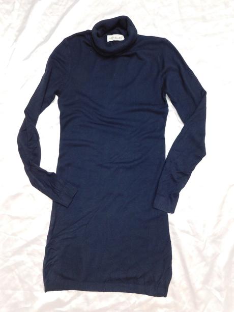 Pekne rolakovane šaty, 36