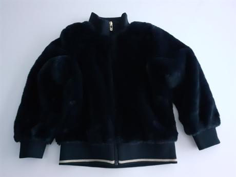 Chlpatá bundička, hummel,122