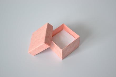 Bledoružová darčeková krabička, 