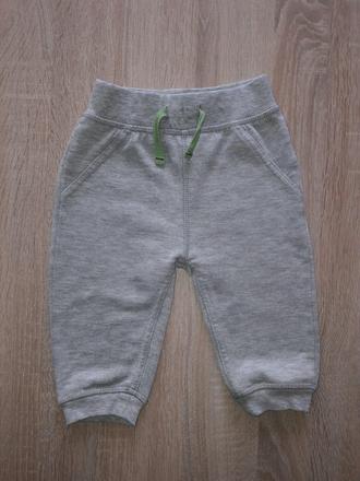 Pekné teplačky, f&f,80