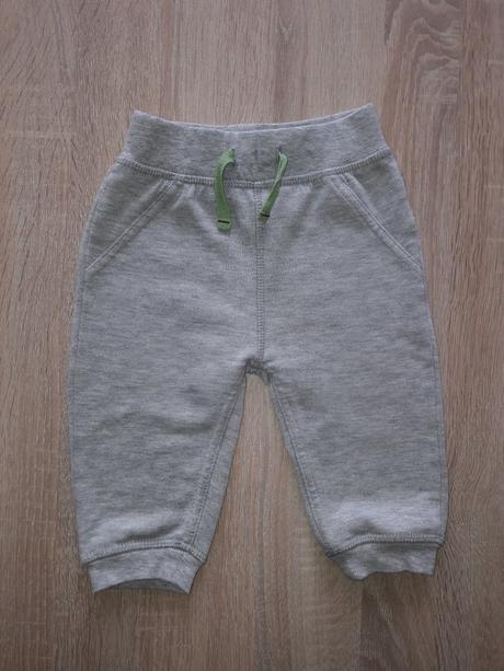 Pekné teplačky, f&f,80