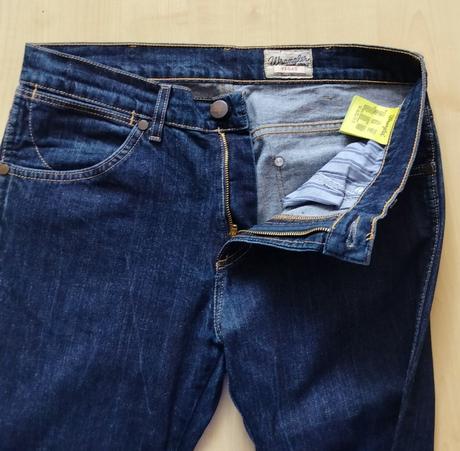 Značkové úzke rifle, wrangler,l