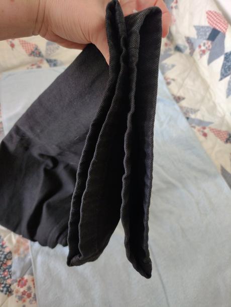 Rifle čierne kapsáče, bershka,36