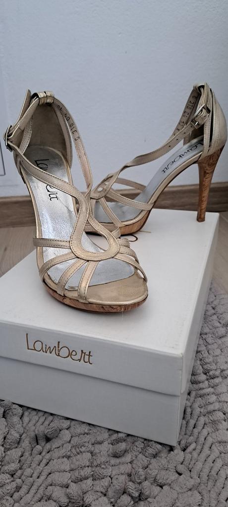 Zlaté sandálky č.37, 37